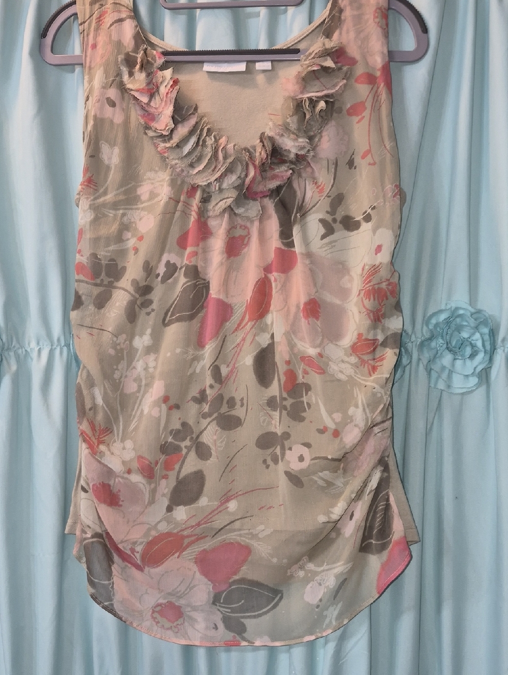 New York & Co Sleeveless Floral Ruffle Neck Sheer Lined Tank Top Sz L